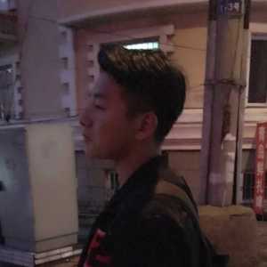 体育生互摸jiji㊙️无短裤
